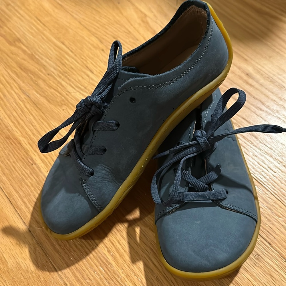 Kids Vivo barefoot blue shoes